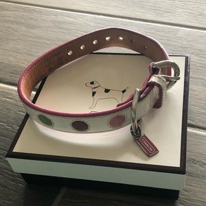 Coach dot XS dog collar with box!.. Rare!